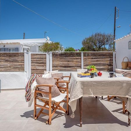 Plakes Sea View Apartment Plaka (Milos) Екстериор снимка