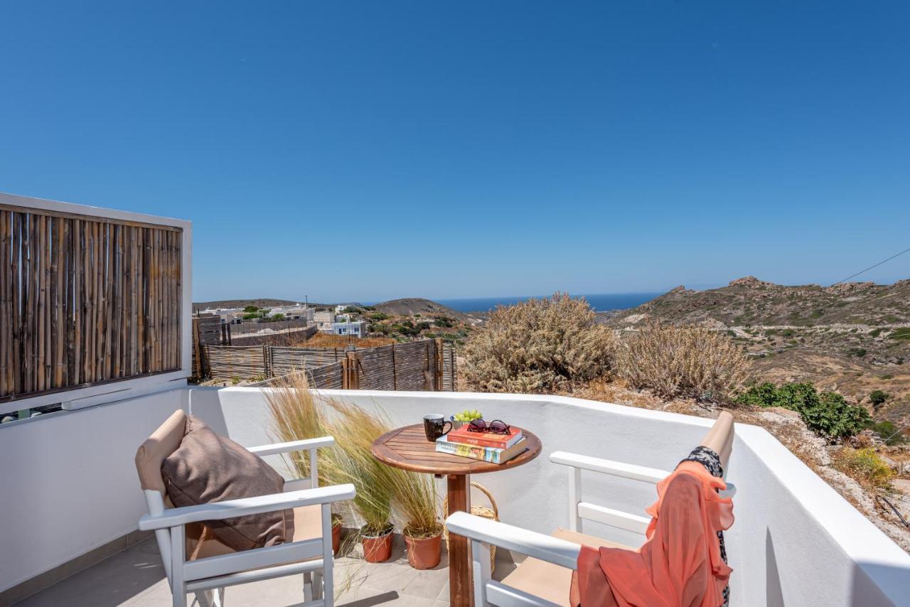 Plakes Sea View Apartment Plaka (Milos) Екстериор снимка